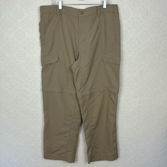 North Face Convertible Zip Off Shorts Pants Tan Cream Hiking XL Trail Nature - Picture 1 of 8